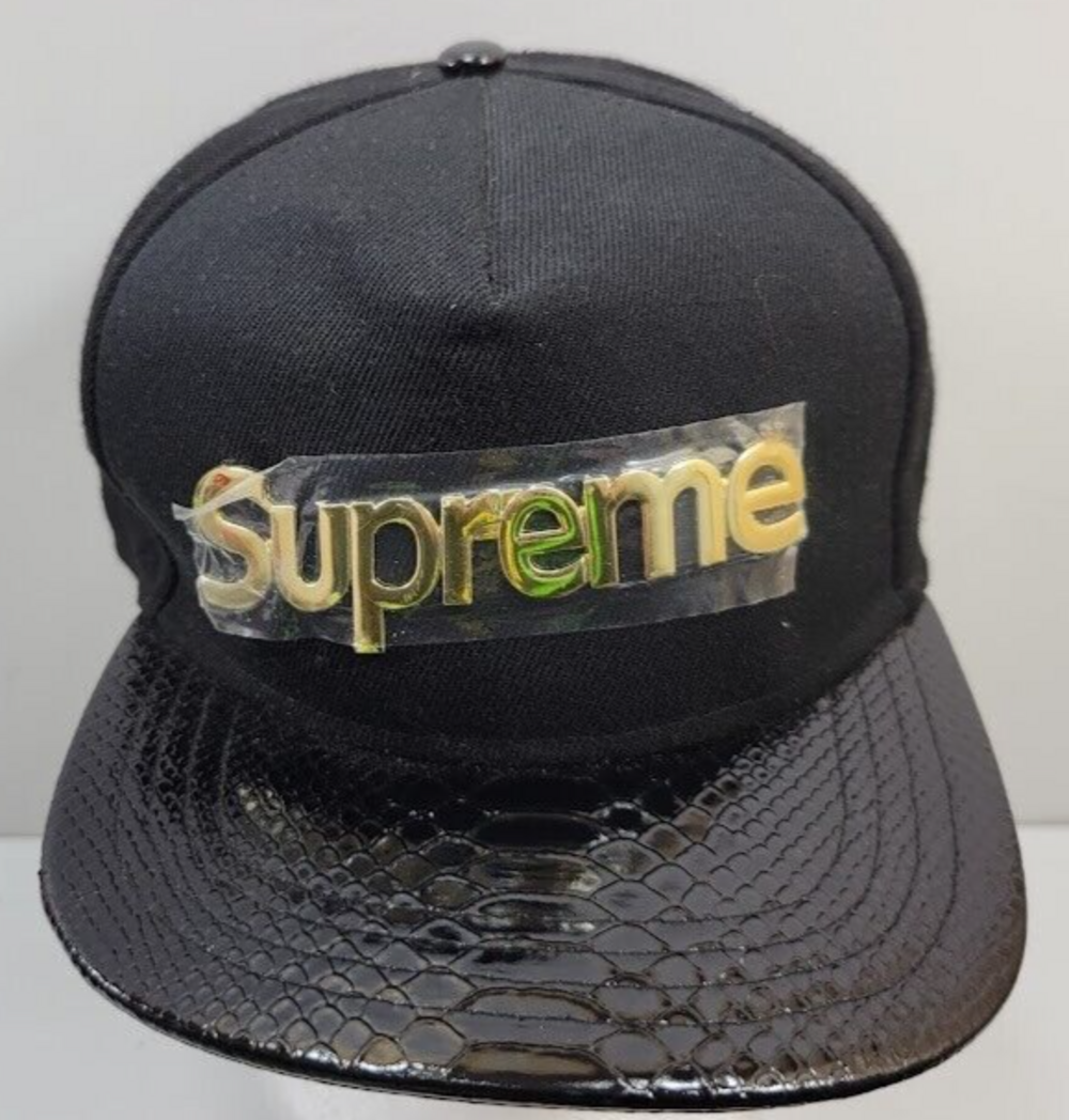 New "Supreme" Adjustable Snapback Hat Cap  from The Classics Remix Wear